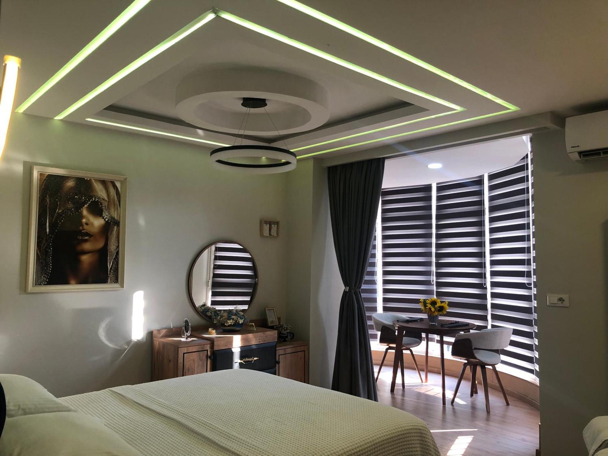 Apartment Deluxe In Center Tirana